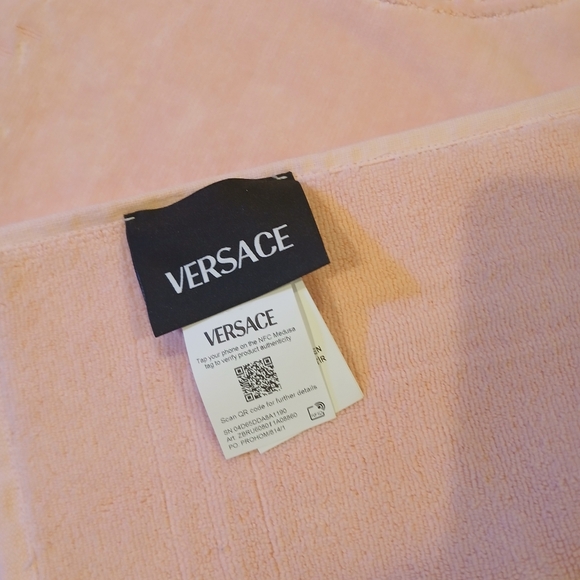 Versace icon collection bath mat - Picture 2 of 6